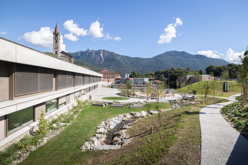 Scuola elementare e parco pubblico a Tesserete – il parco pubblico – Massimo Piccoli